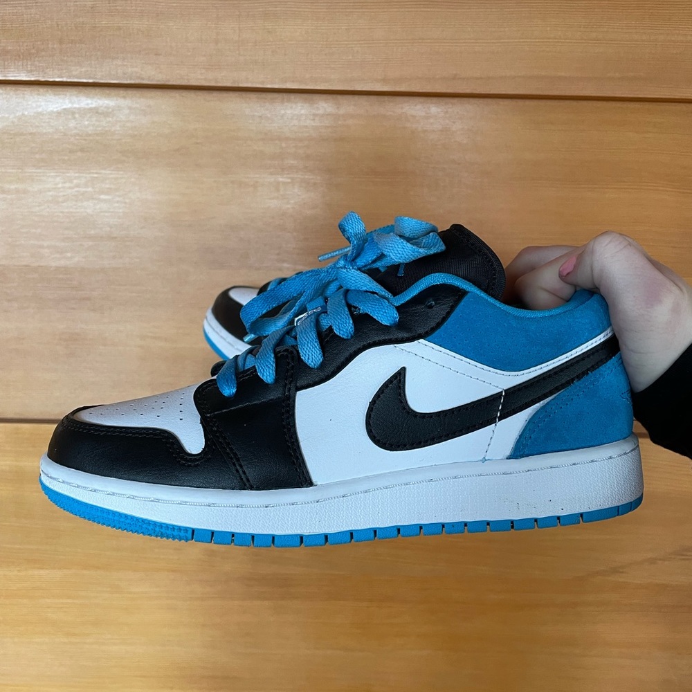 JORDAN 1 LOW